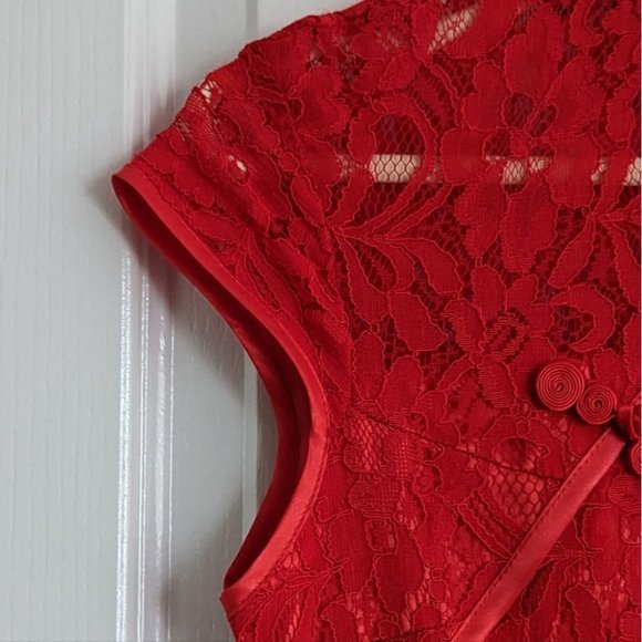 Traditional Red Wedding Gown - Picture 11 of 13